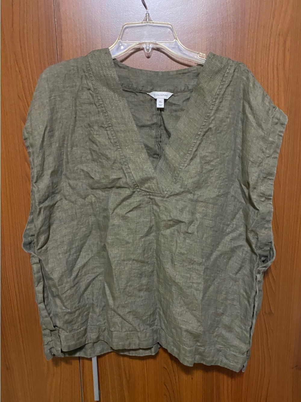 Banana Republic Olive Linen V-Neck Capped Sleeves Summer Vacation Relaxed Top XL